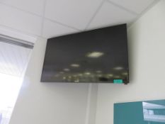 Samsung ED55D 55" TV. Please Note There Is No Stand And The Wall Mount Is Not Included.