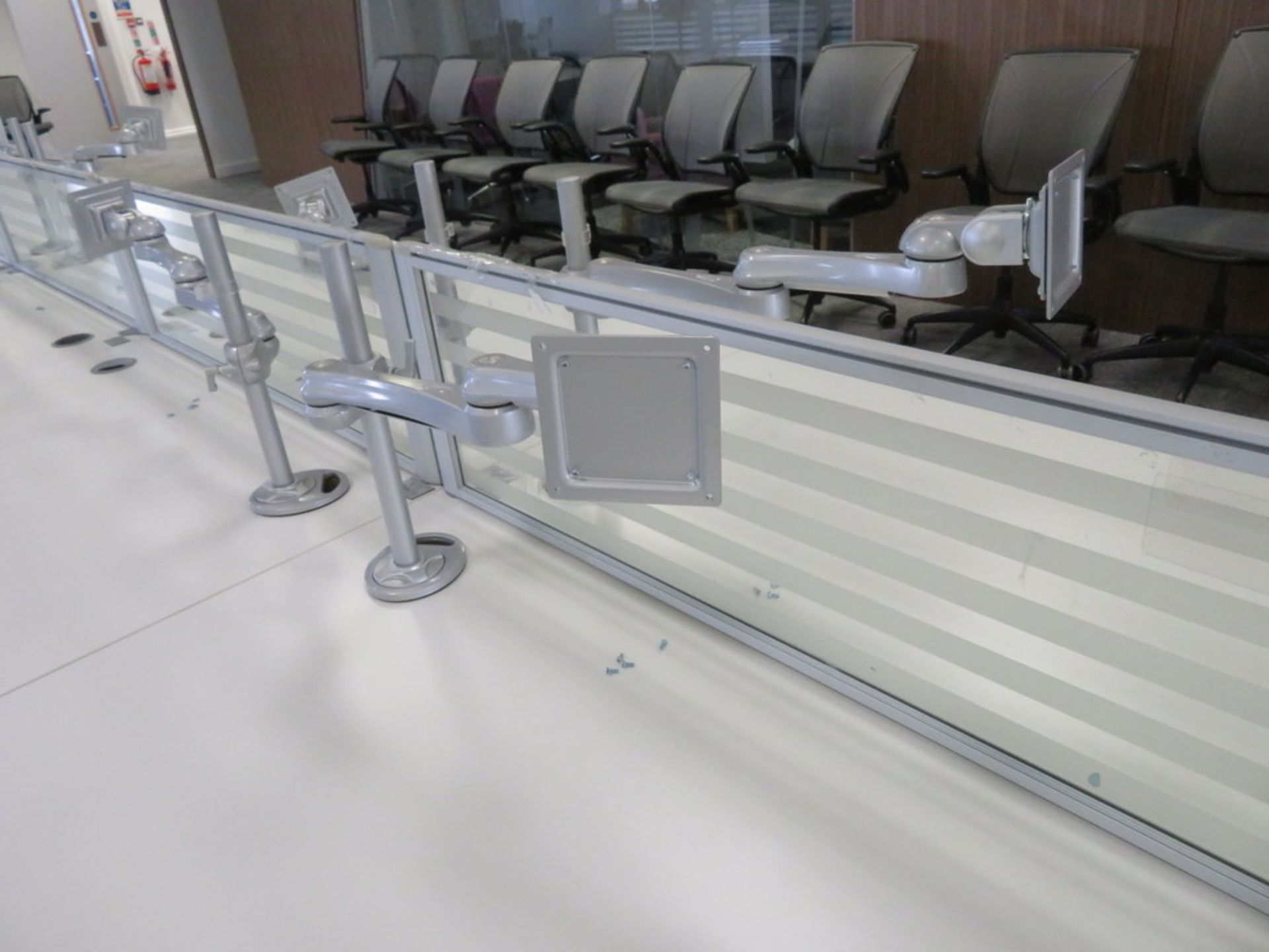 12 Person Desk Arrangement With Dividers, Monitor Arms & Storage Cupboards. - Image 4 of 4