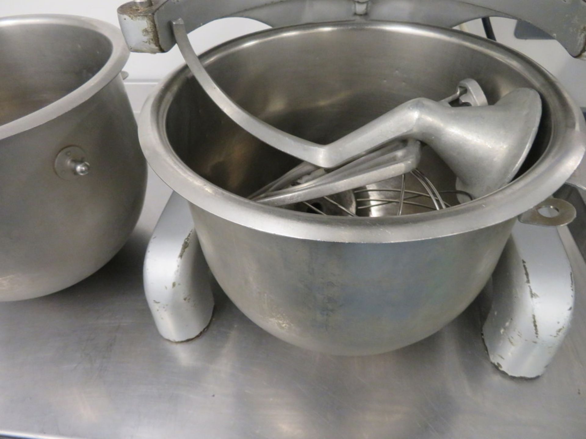 Hobart A120 Mixer With Bowls & Attachments. - Image 4 of 5