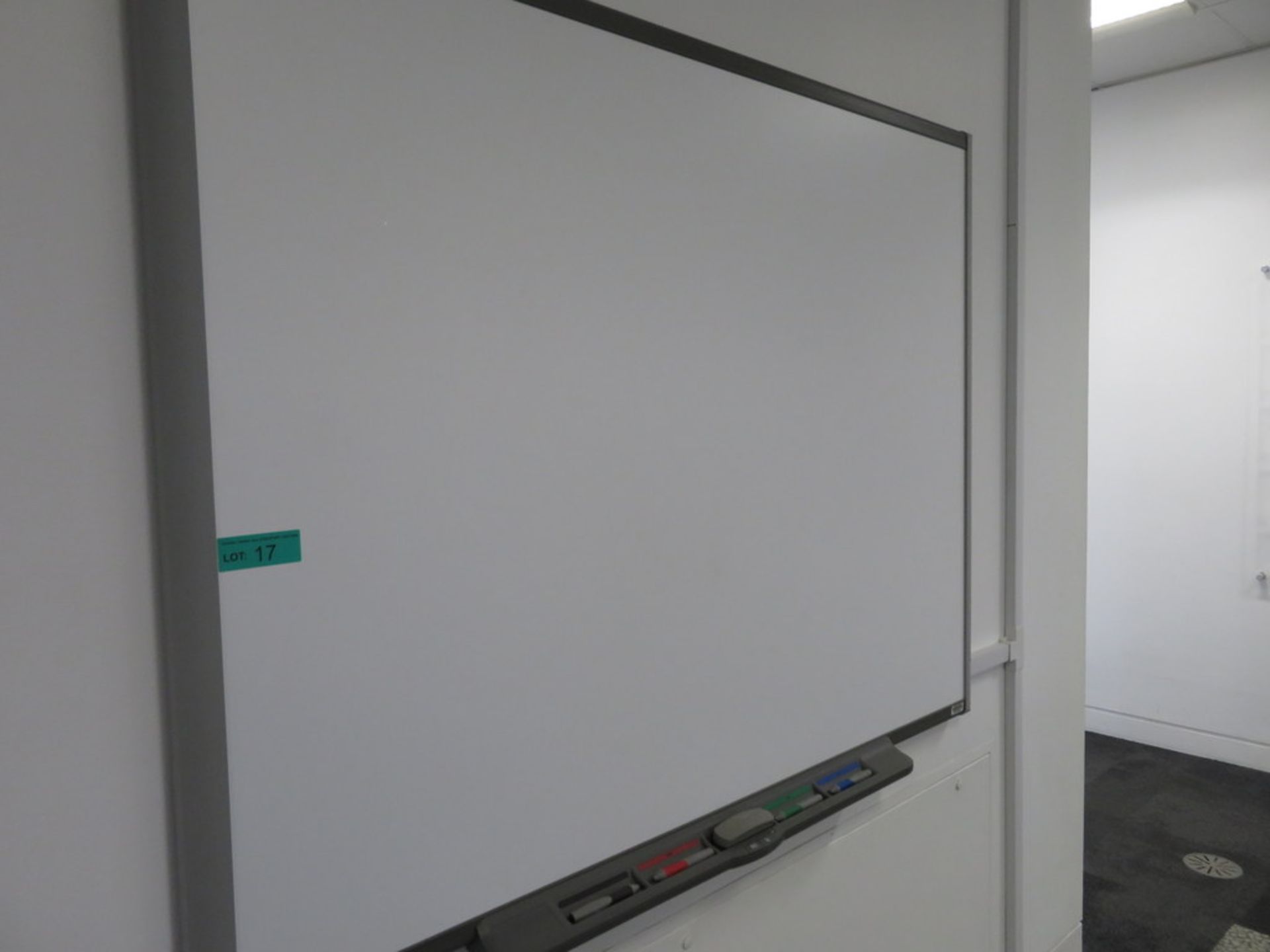 Epson H682B Projector & 80" Smart Board. - Image 5 of 5