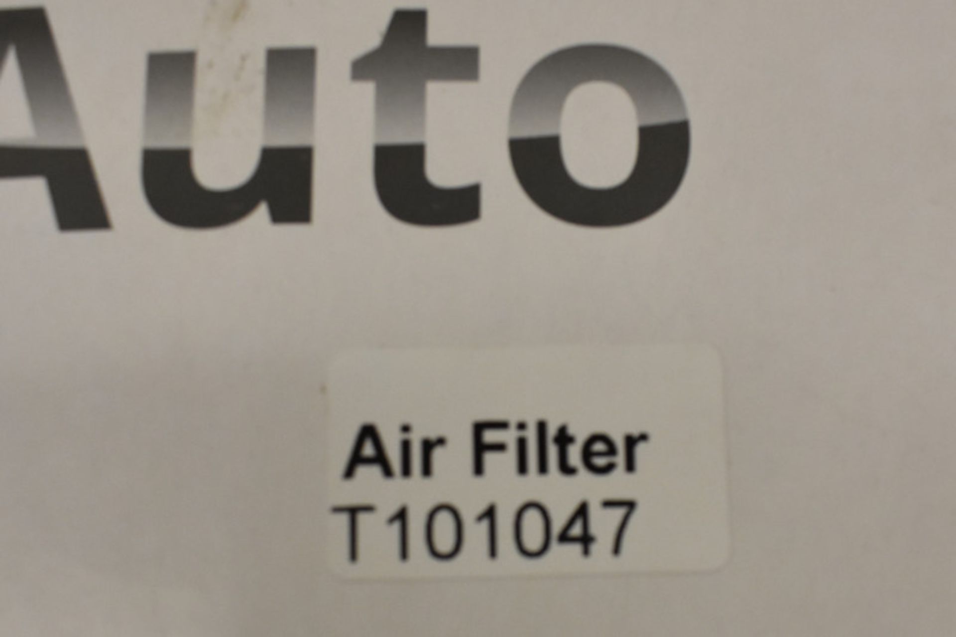 Various Cabin & Air Filters - please see pictures for examples of make and model numbers - Image 3 of 9