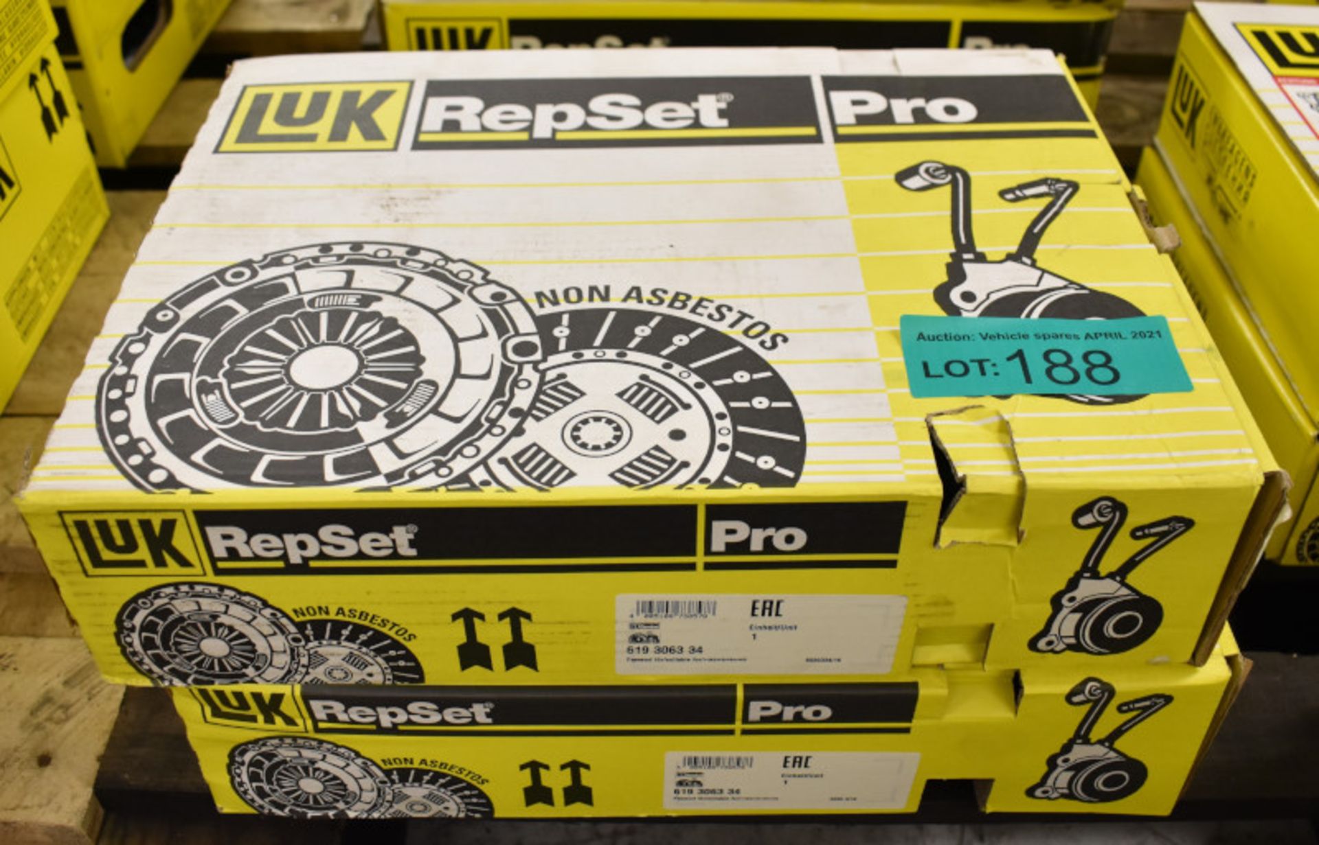 2x LUK Repset Pro Clutch Kits - please see pictures for examples of make and model numbers