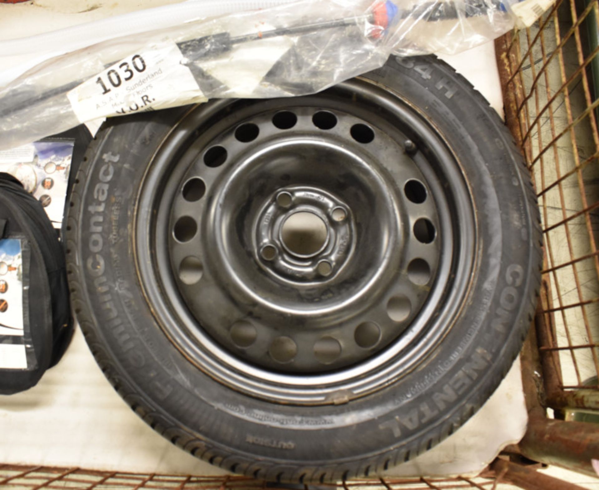 Spare wheel (Continental 185/60R 15 84H tyre), Sealey Portable Engine Starting System and more - Image 5 of 5