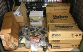 Valeo Clutch Kits, Number Plate Fixings, Filler Caps - please see pictures for examples