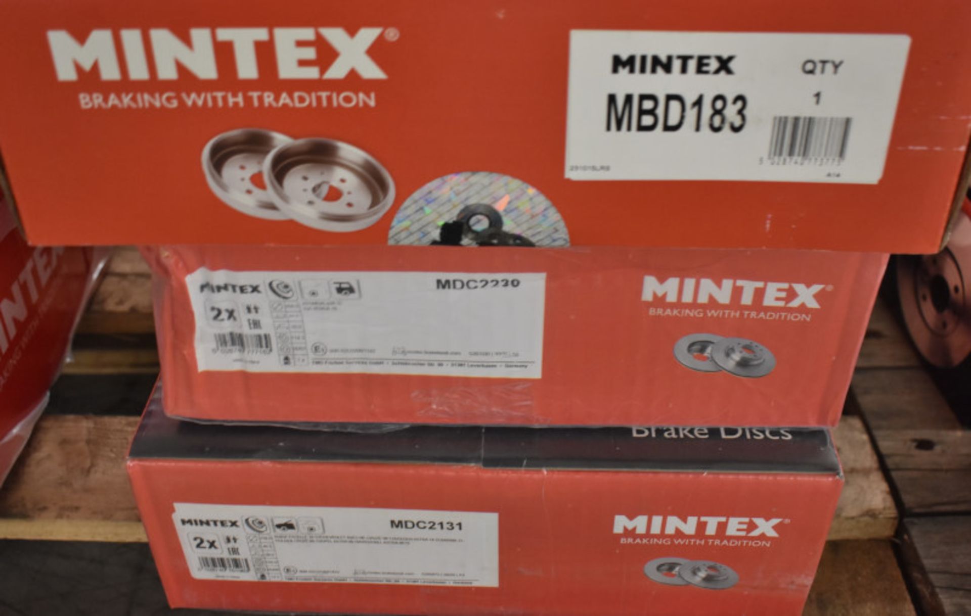 3x Mintex & 1x Brembo Brake Discs and 1x Mintex Brake Drum - please see pictures for examples - Image 2 of 3