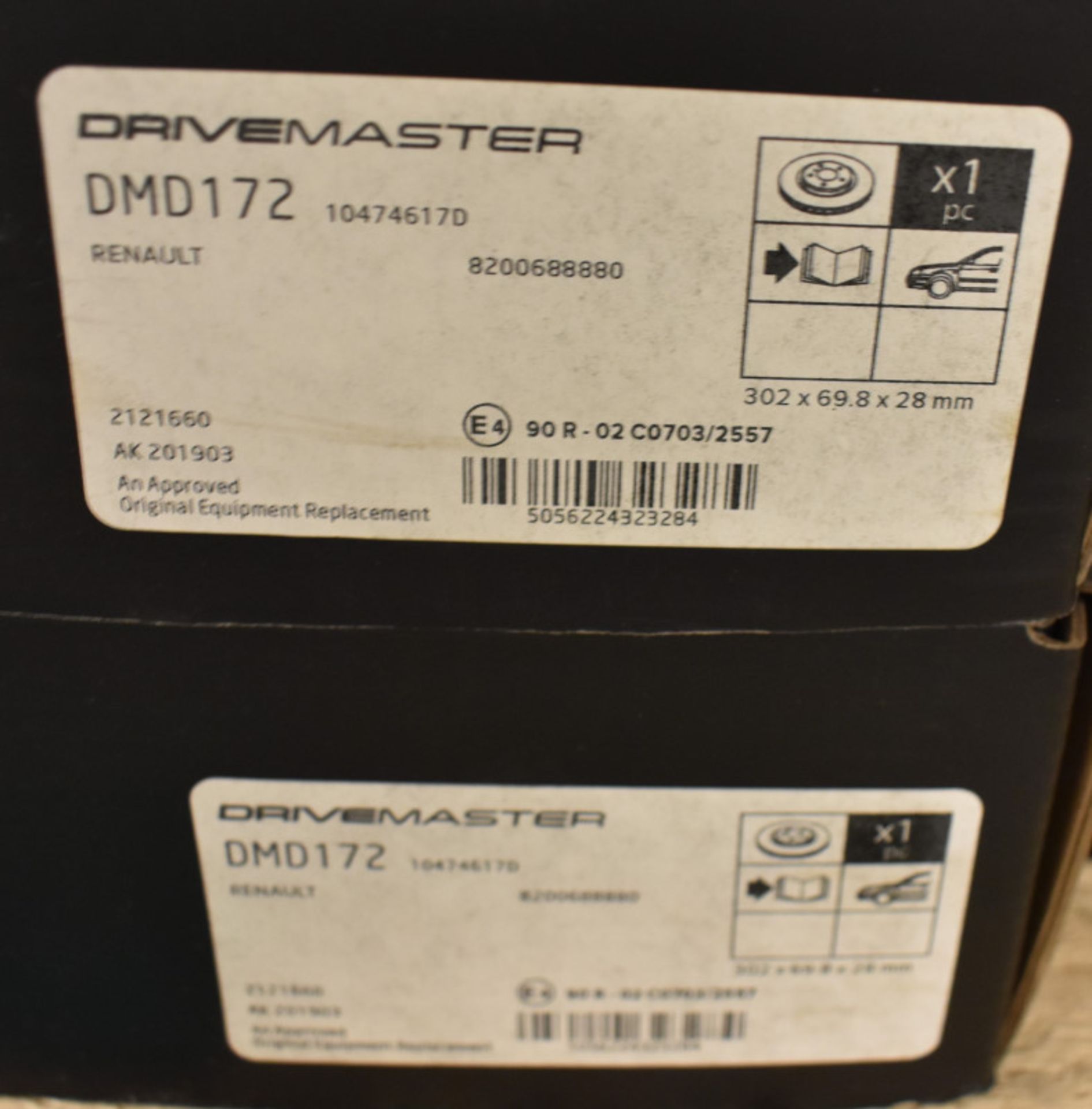 4x Drivemaster Brake Disc Sets & 4x Drivemaster Brake Pad Sets - please see pictures for examples - Image 4 of 5