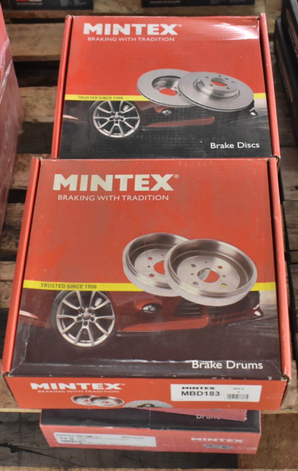 3x Mintex & 1x Brembo Brake Discs and 1x Mintex Brake Drum - please see pictures for examples