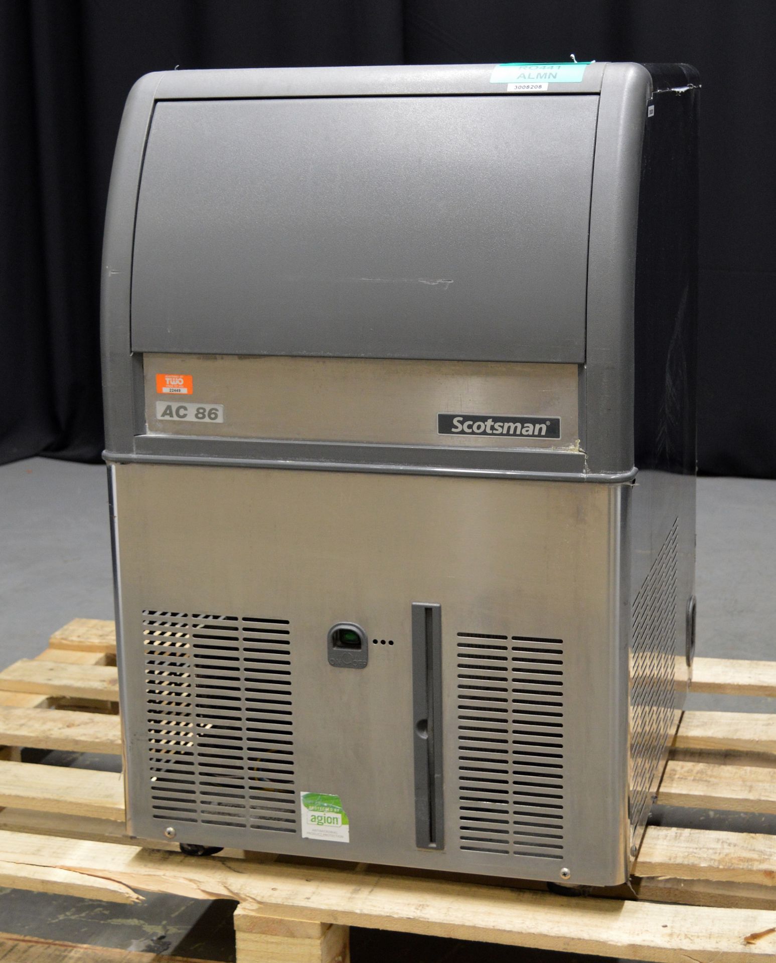 Scotsman ACM 86 AS 230/50/1 self contained ice machine, single phase electric