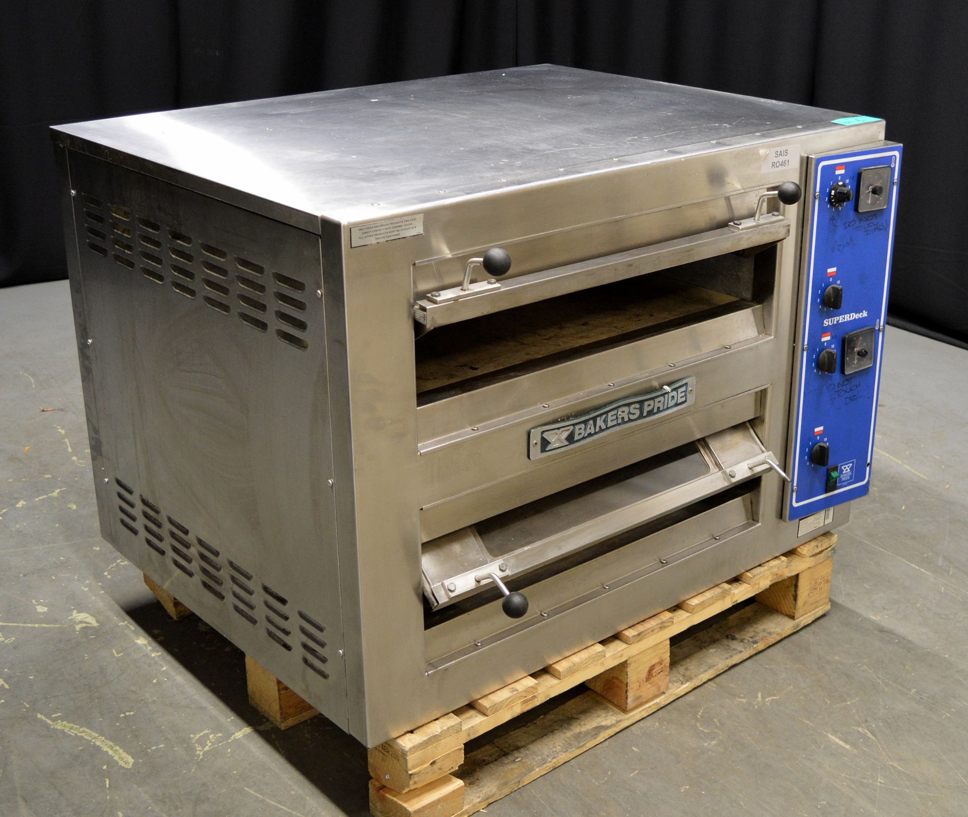 Bakers Pride SuperDeck two tier Pizza Oven, 3 phase electric - Image 2 of 12