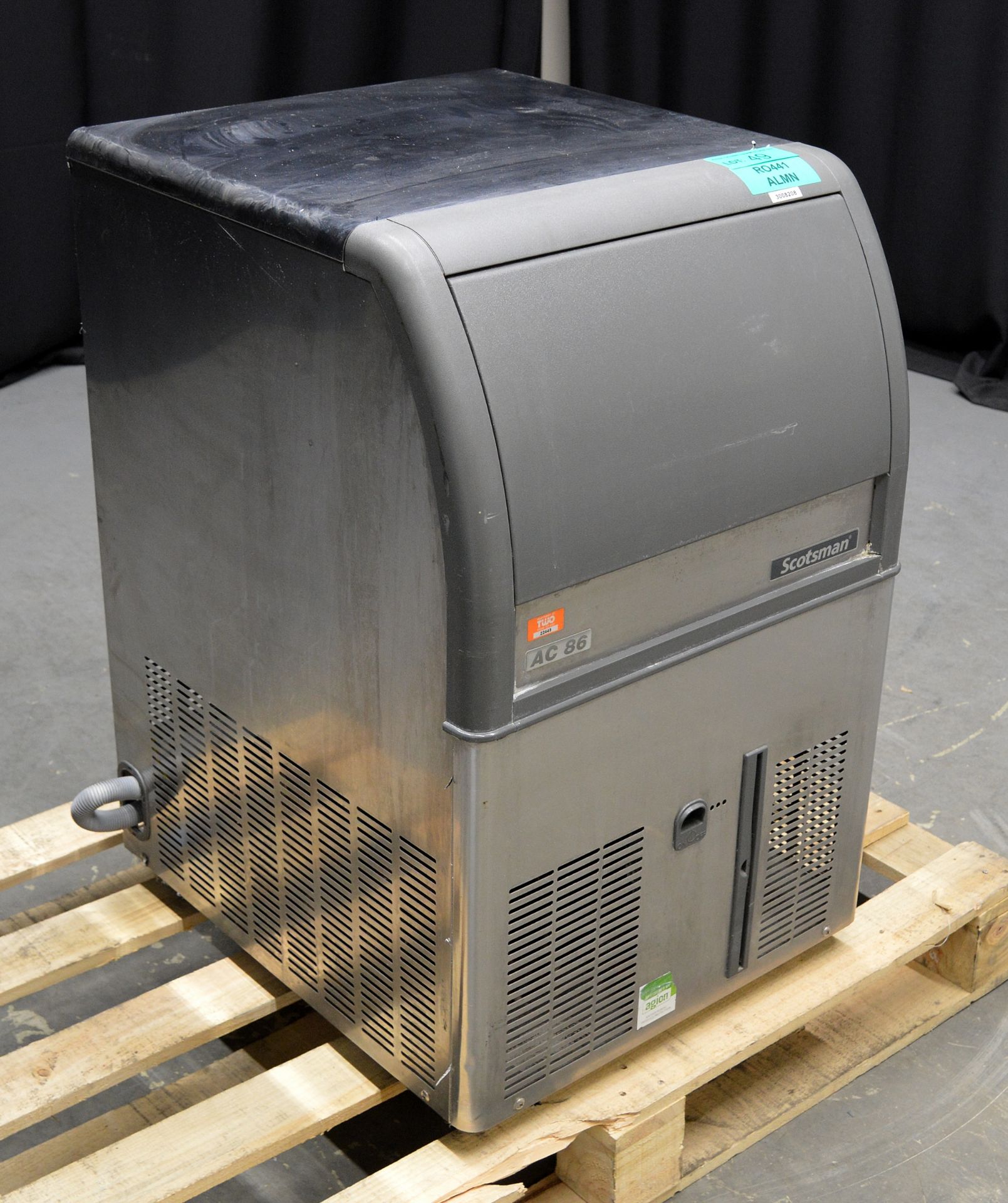 Scotsman ACM 86 AS 230/50/1 self contained ice machine, single phase electric - Image 2 of 7