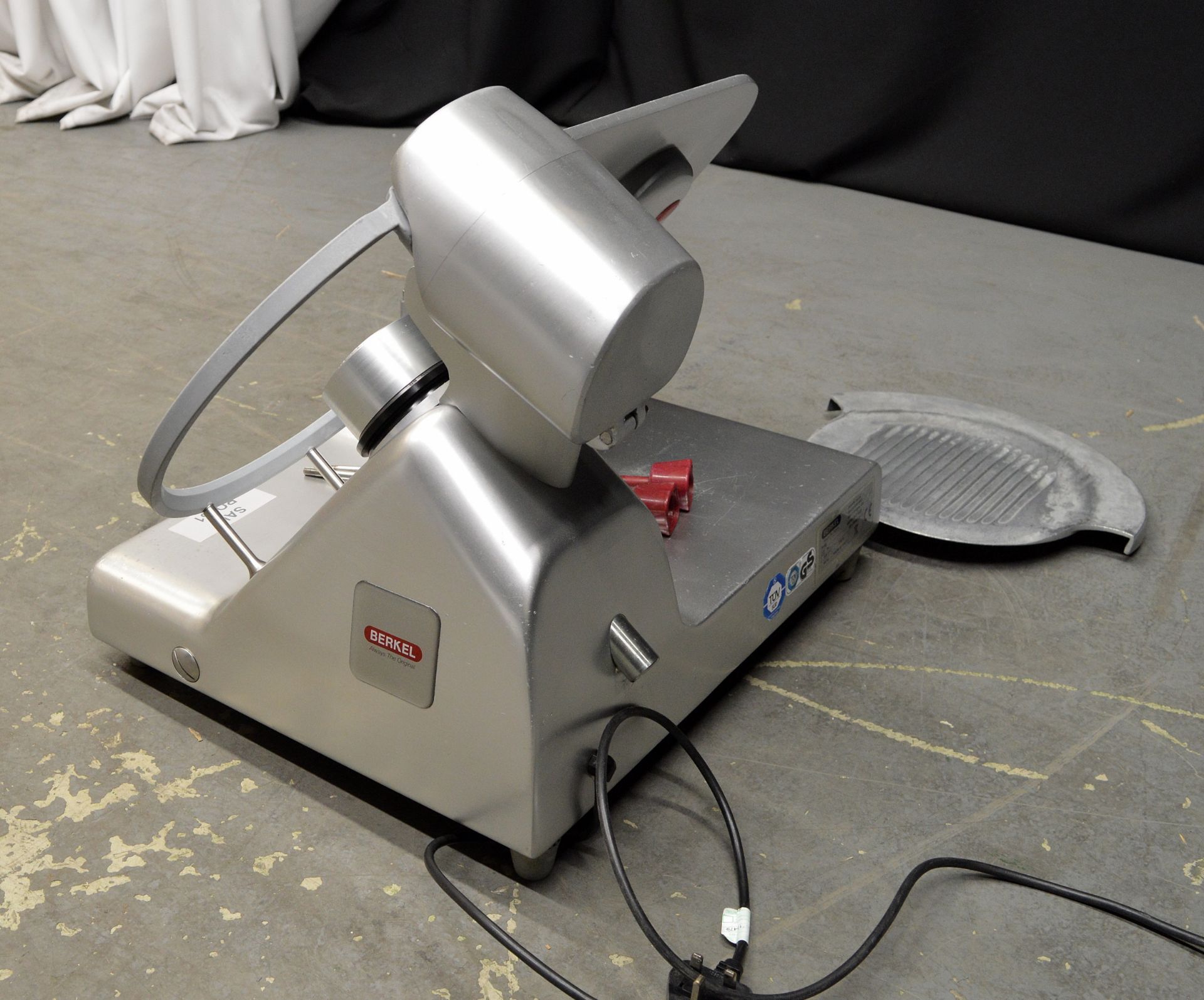 Berkel BSPGL04011A0F 12" Commercial Cooked Meat / Bacon Slicer, single phase electric - Image 4 of 7