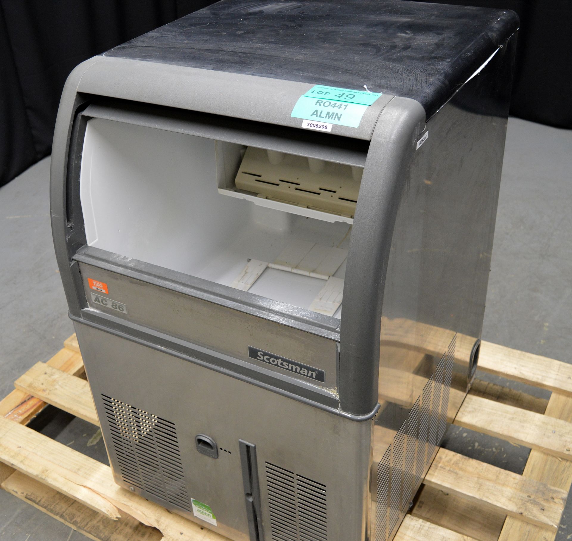 Scotsman ACM 86 AS 230/50/1 self contained ice machine, single phase electric - Image 4 of 7