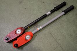 2x Dial Torque Wrenches 3/4in 0-400Nm