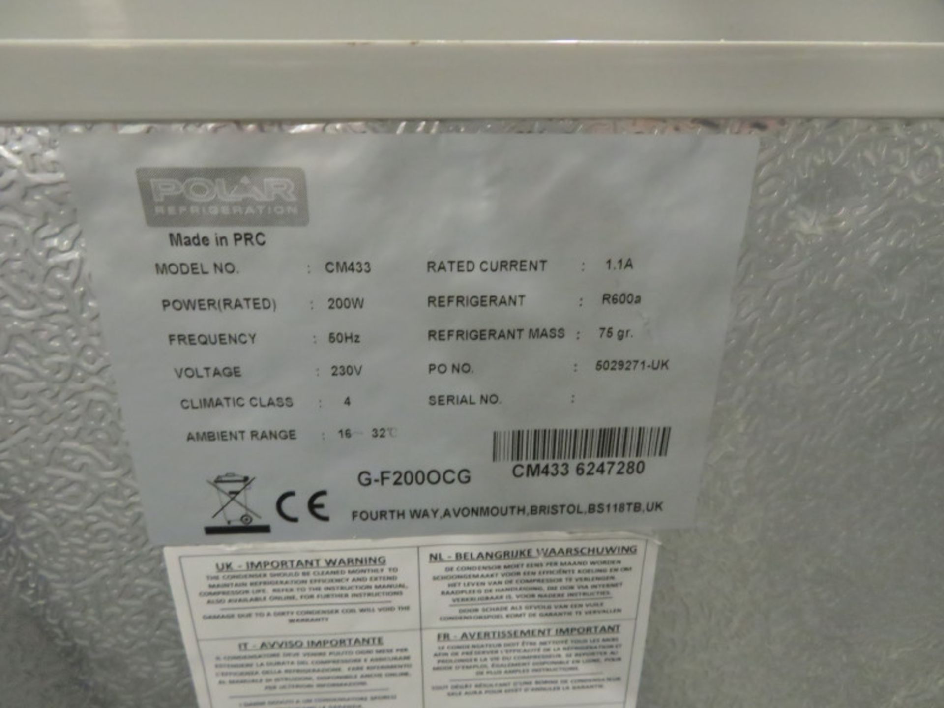 Polar CM433 Display Freezer - 230V 50HZ - H880 xW950 x D550mm - AS SPARES OR REPAIRS - Image 3 of 3
