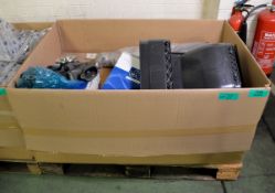 Vehicle parts - water pump, mudguard bracket, fuel filters, step well cover - see picture