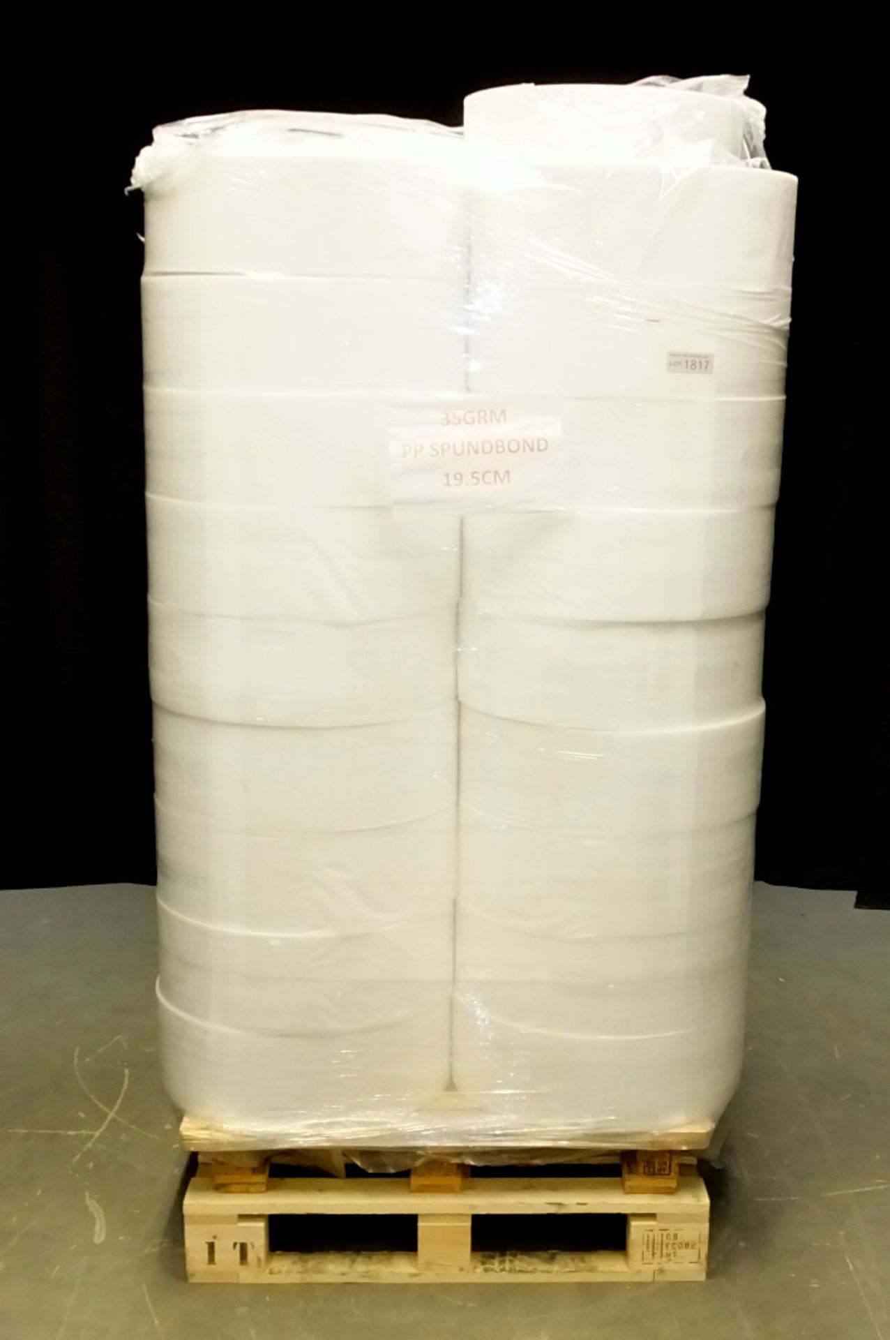 37x Rolls of Spun Polypropylene Nonwoven White 35 gram Inner Spunbond Fabric - 19.5cm x 1500m