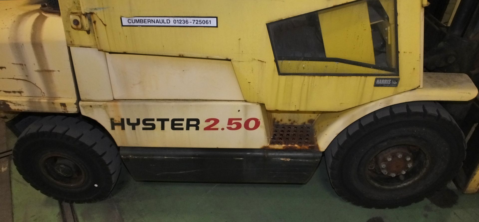 Gas Powered Counterbalance forklift - Hyster H2.50XM - 1999 - SWL 250 - New LOLER Certificate - Image 14 of 23