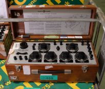 Pye Scientific Instruments Portable Wheatstone Bridge Set