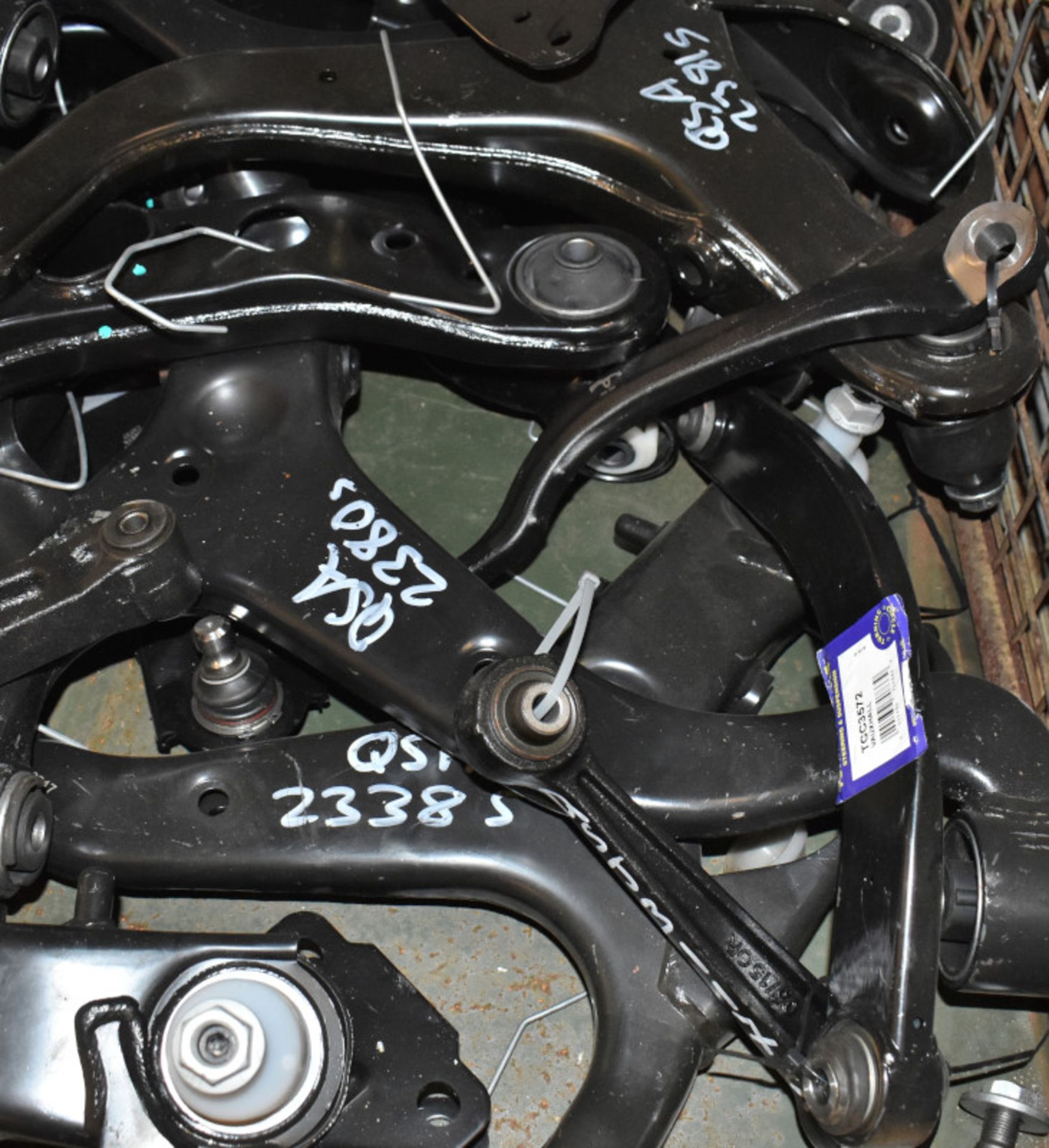 Various Steering Suspension/Wishbones - Please see pictures for examples of model numbers - Image 3 of 4