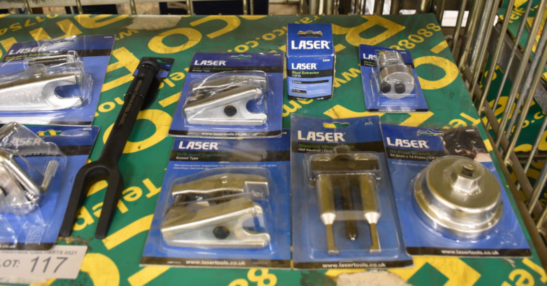 Laser Tool Assortment - Rear Sub-frame Bush Tool, Torque Angle Gauge, Trim Knife Blades, B - Image 3 of 3