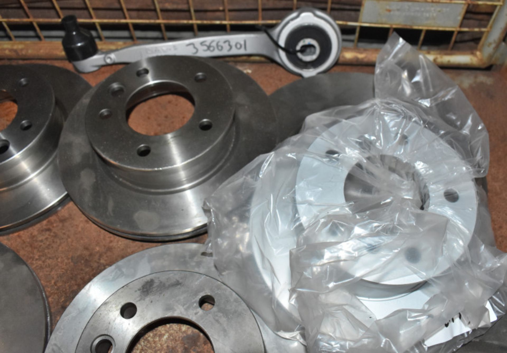 Brake Discs - Loose - Please see pictures for examples of model numbers - Image 4 of 5