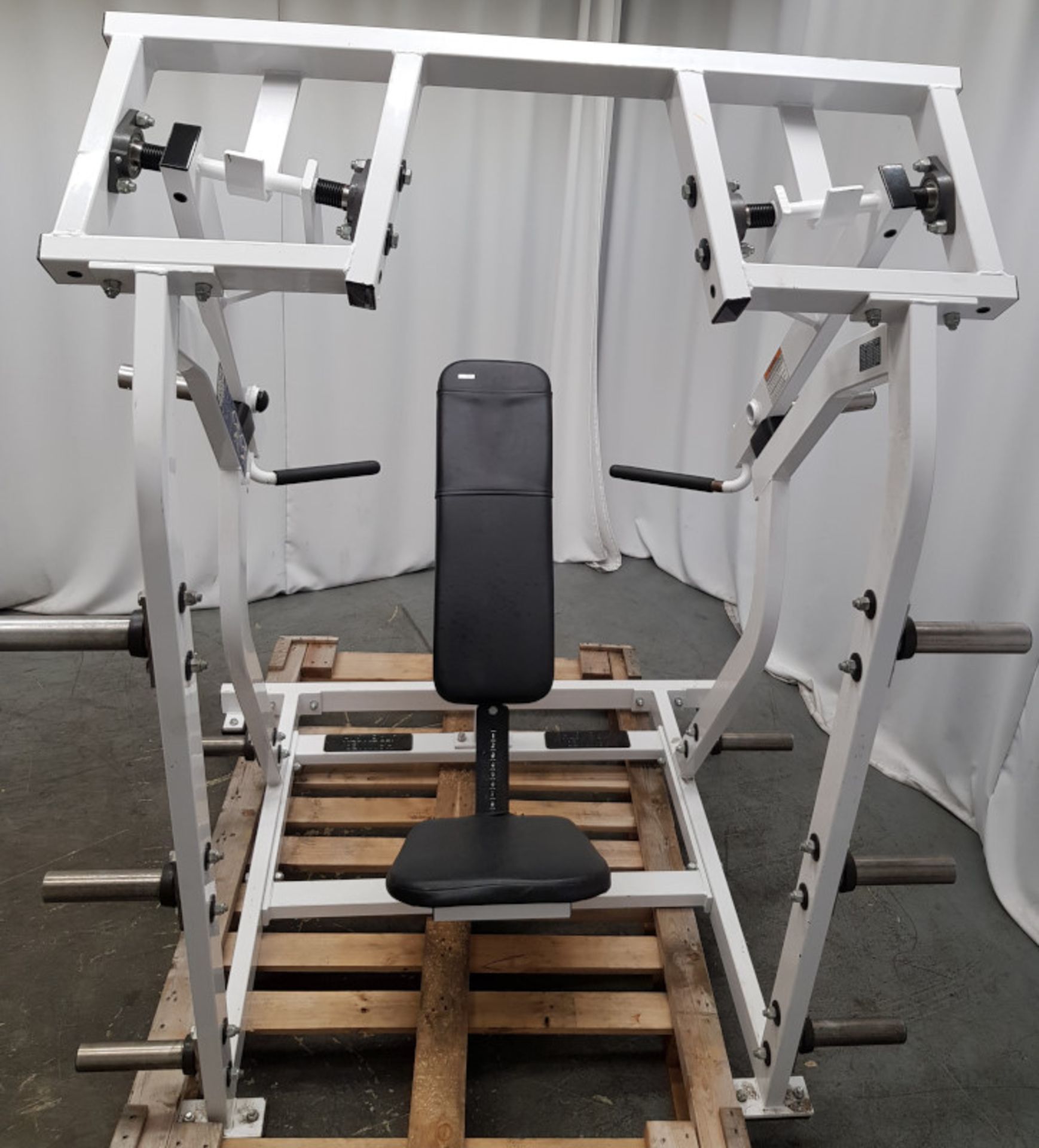 Hammer Strength ISO Lateral Shoulder Press Machine - Image 4 of 9