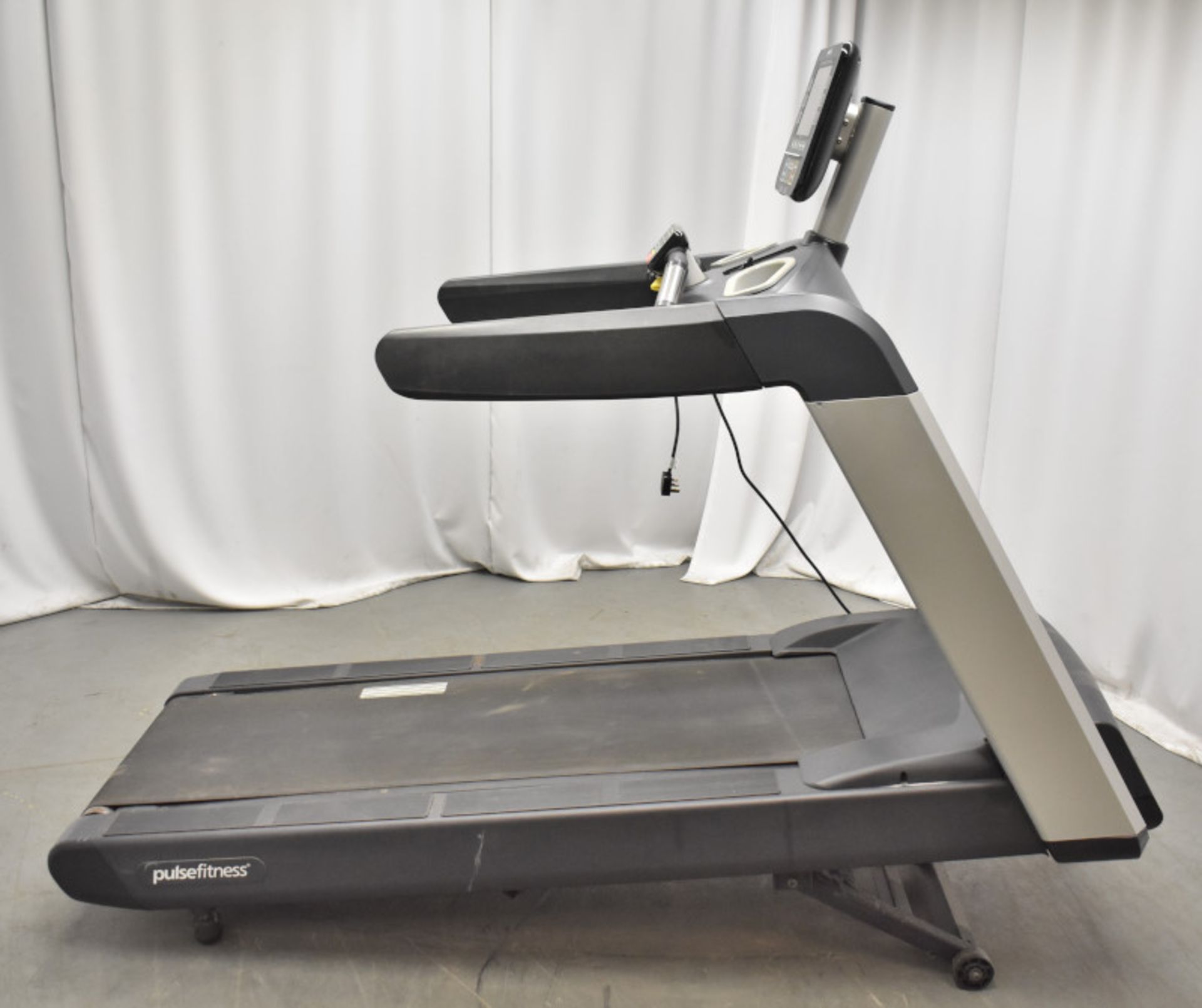 Pulse Fitness Run 260G Treadmill