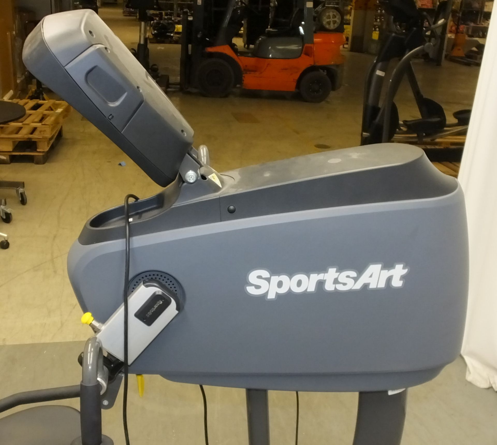 Sports Art Fitness UB521M Bilateral Upper Body Ergometer - Image 5 of 14