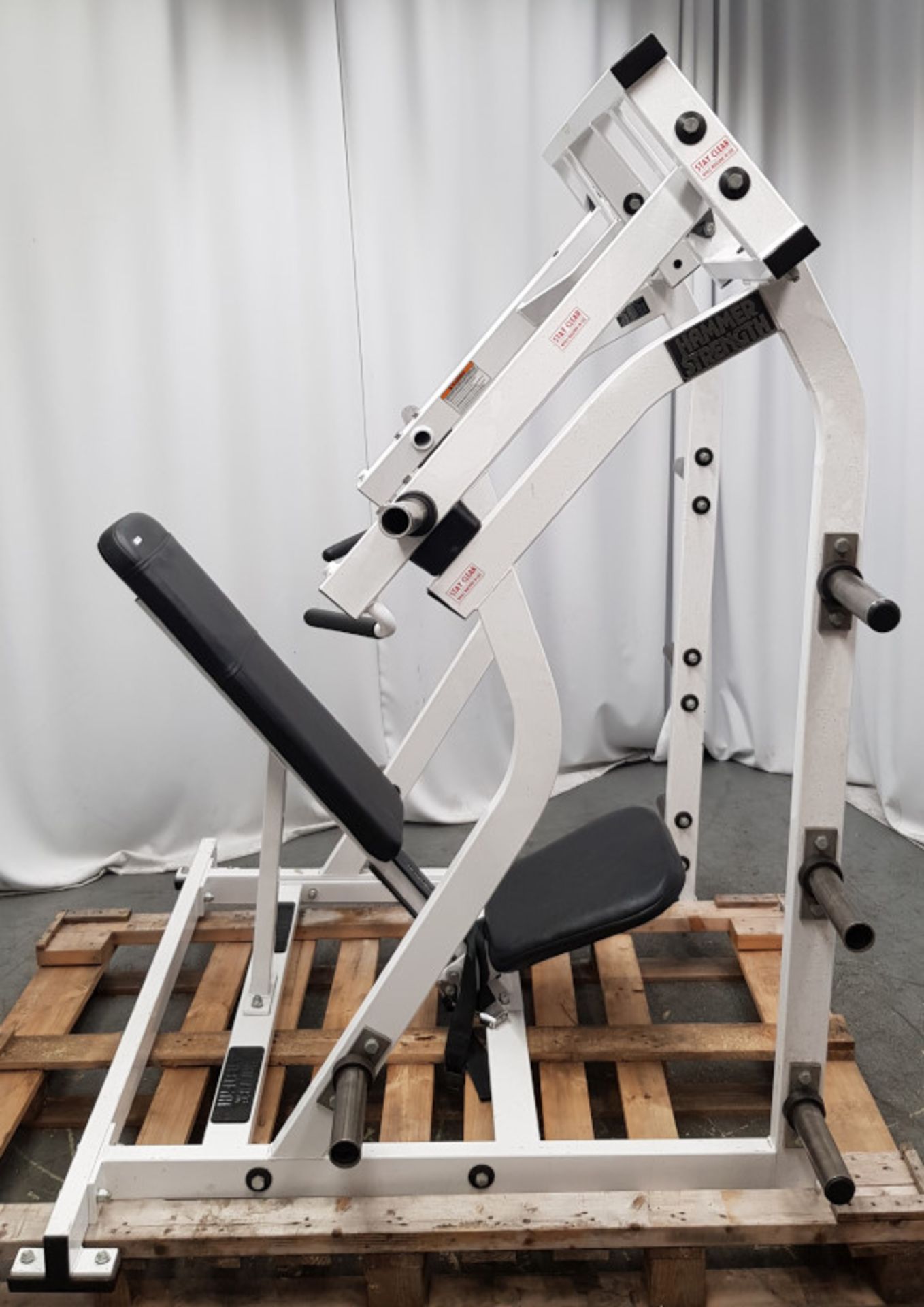 Hammer Strength ISO Lateral Shoulder Press Machine