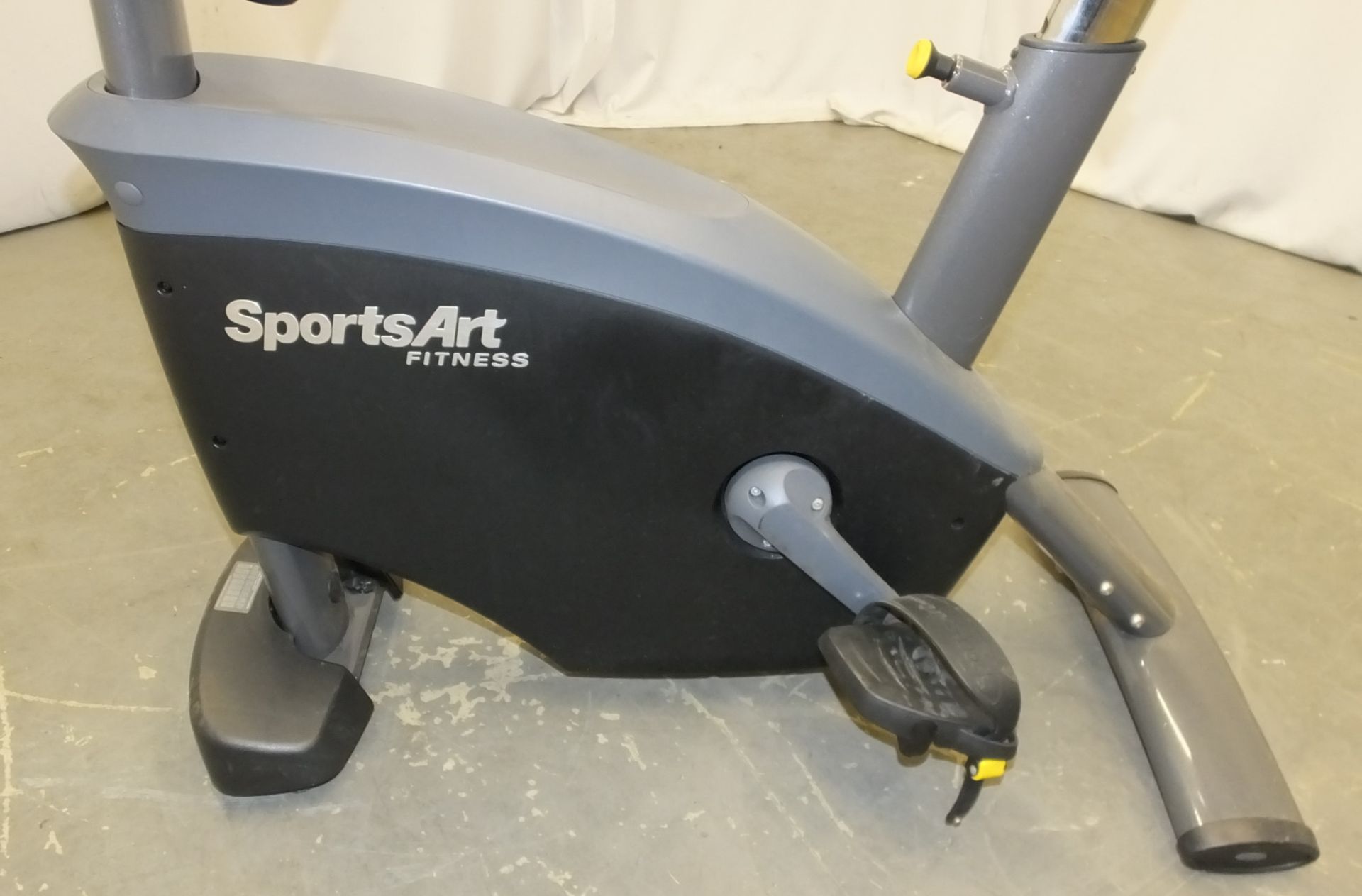 Sports Art Fitness C575U Upright Cycle - Image 7 of 15