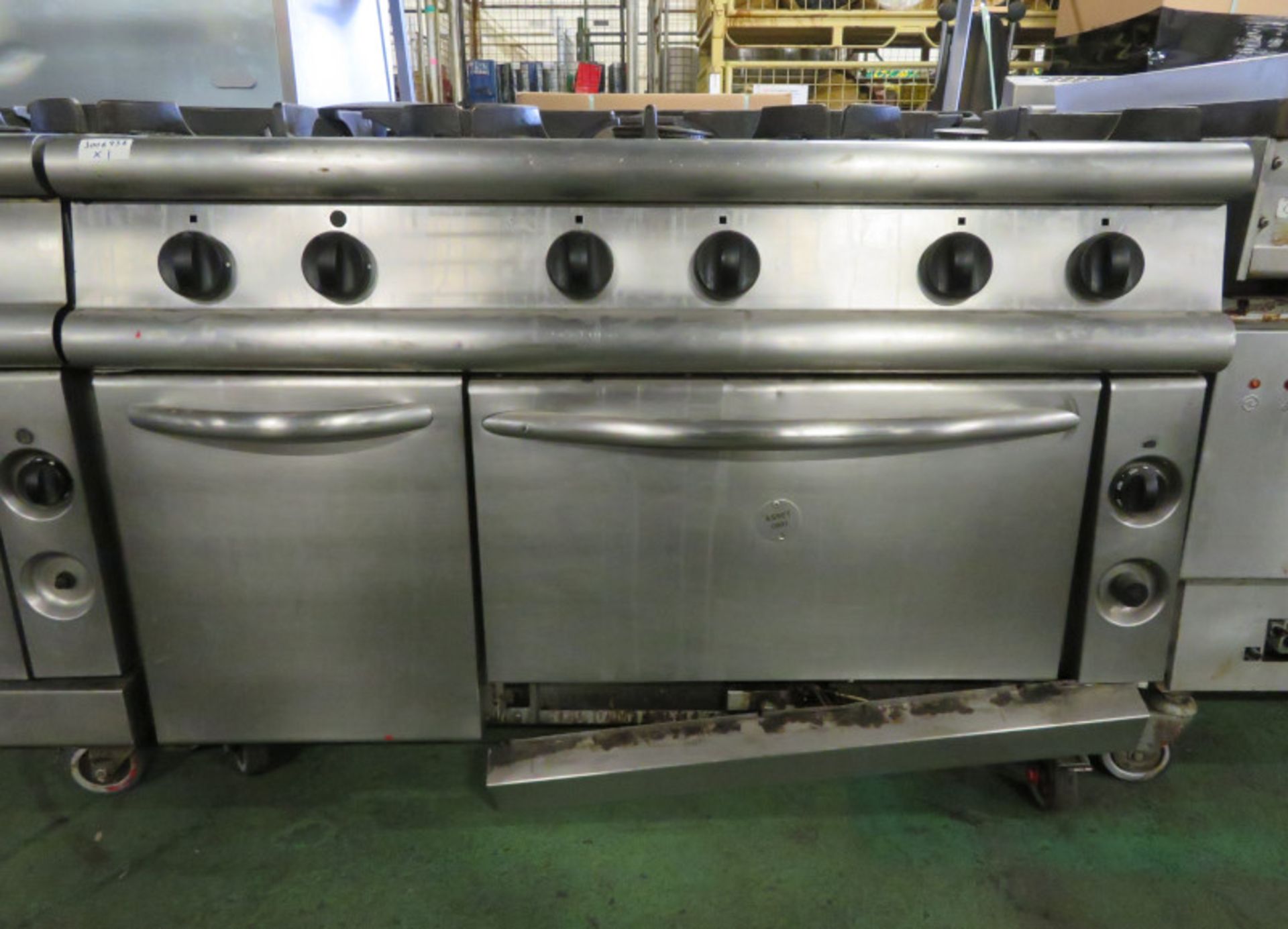 6 Burner Gas Oven Stainless steel L 900mm x W 1200mm x H 930mm - Image 3 of 5