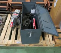 Makita DPC 6400 still saw - petrol engine in transit case