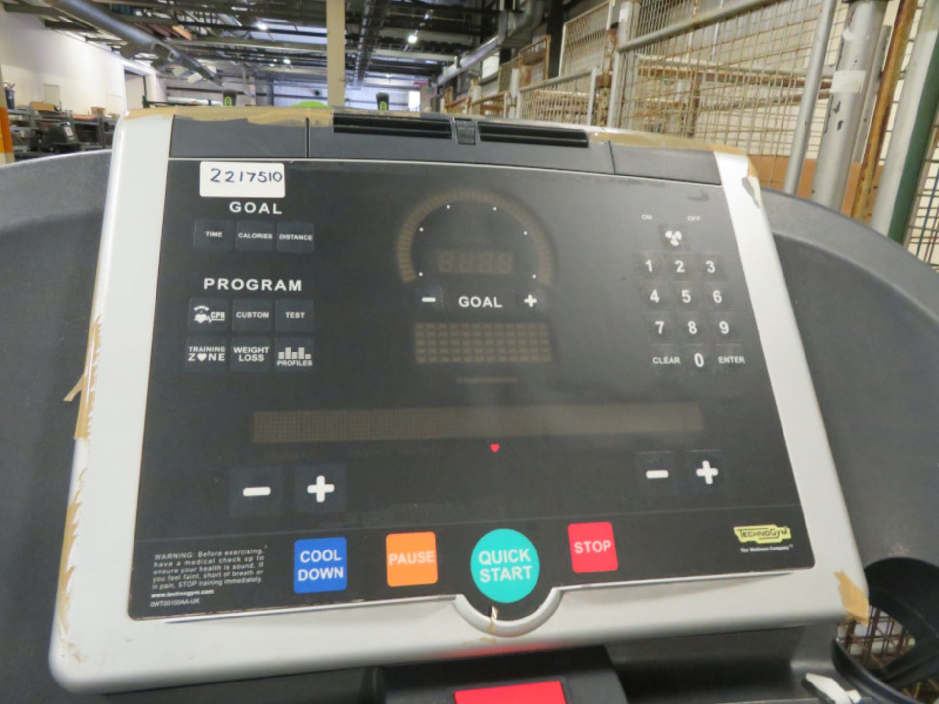 TechnoGym RunNow700 Treadmill L 2300mm x W 1000mm x H1570mm - Image 5 of 5