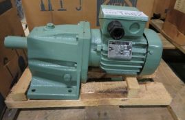 VEB Elektromotorerwerke type Z61 KPR 63 K6 / 320 - 3ph - 50hz - 0.60A - 0.18kW