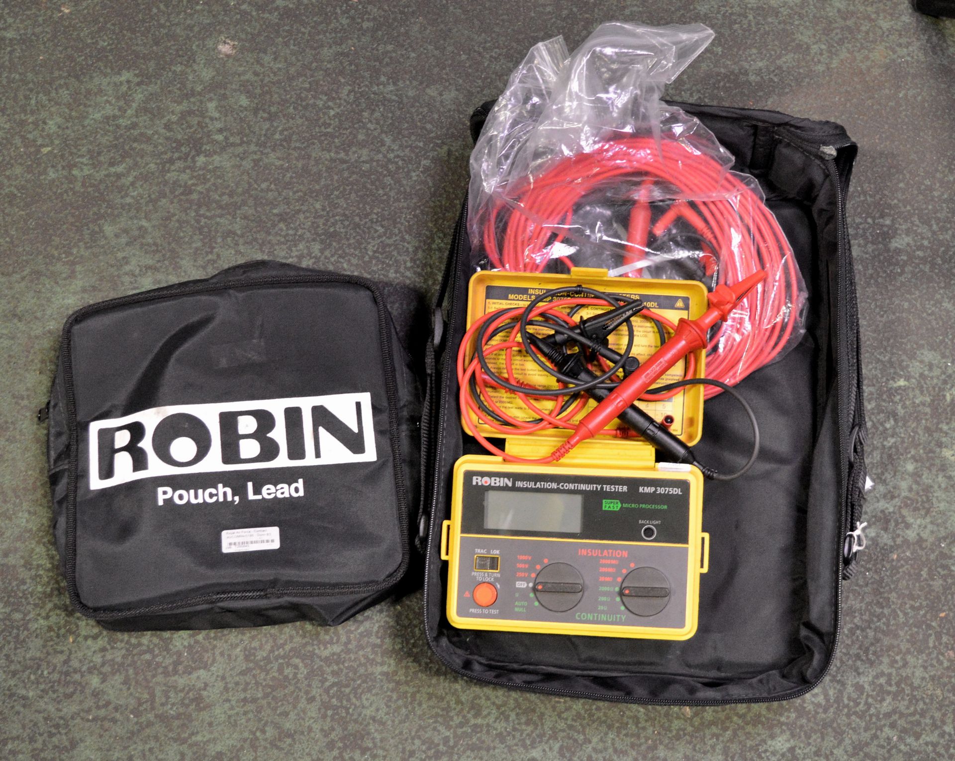 Robin Insulation Continuity Tester Model 3075DL in carry bag