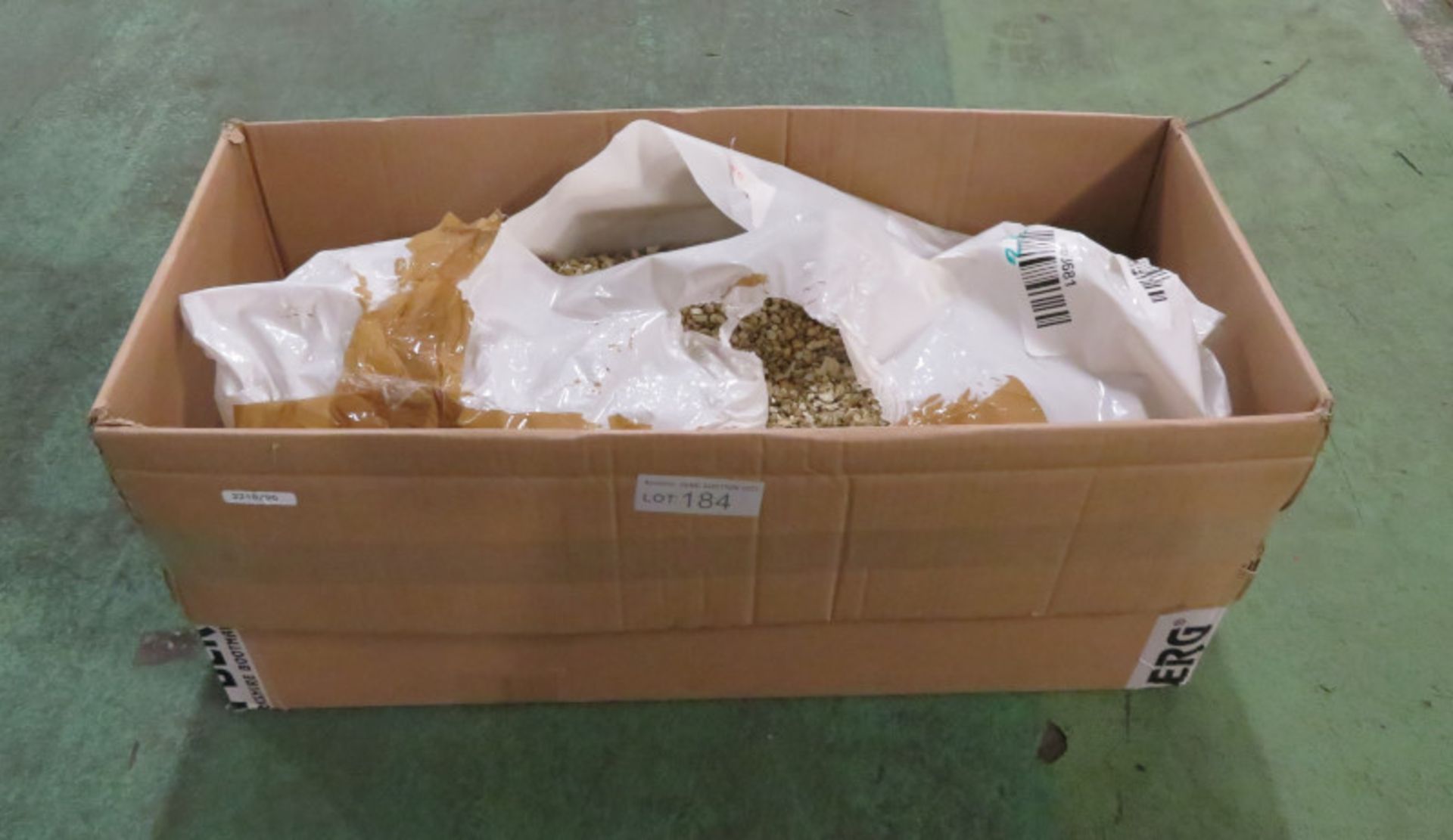 Box of Vermiculite Granular Packing material