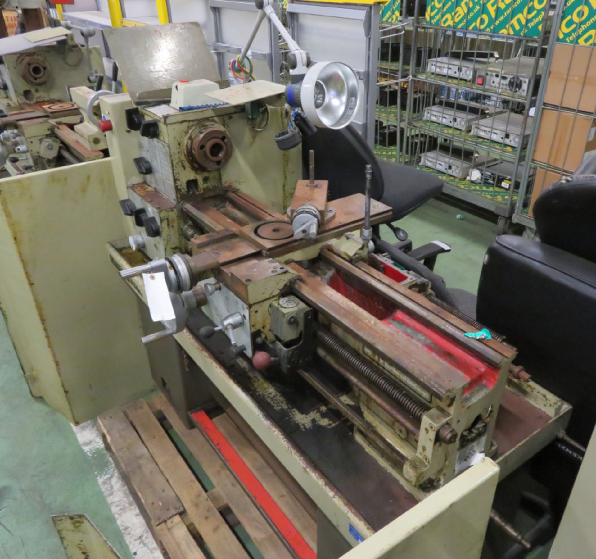 Harrison M300 Lathe L 1600mm x W 900mm x H 1270mm - no tooling or accessories - Image 3 of 13