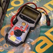 1x Megger MIT420 Insulation Testers