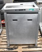 Still stainless steel Pre Wash Unit L 700mm x W 600mm x H 920mm