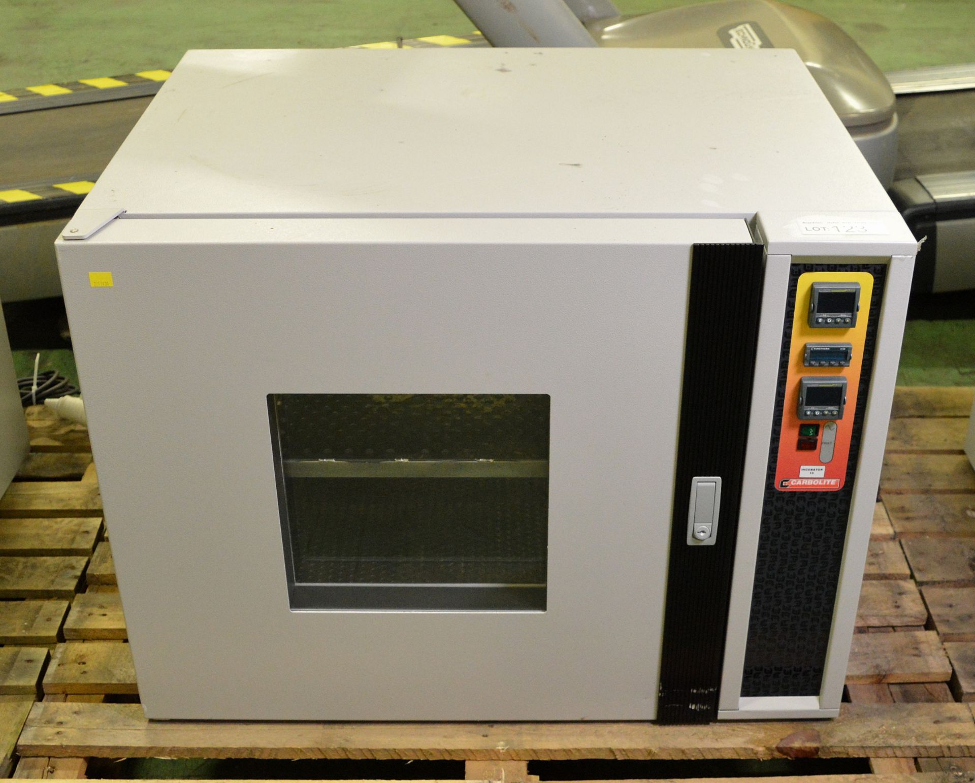 Carbolite Incubator Oven - PIF120+RS485 COMMS - L 860mm x W 660mm x H 680mm