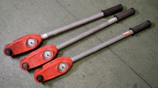 3x Dial Torque Wrenches 3/4in 0-400Nm