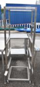 Table clearing mobile trolley - W 580mm x D 580mm x H 1680mm