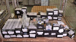 Various Starline vehicle parts - see pictures for model & types