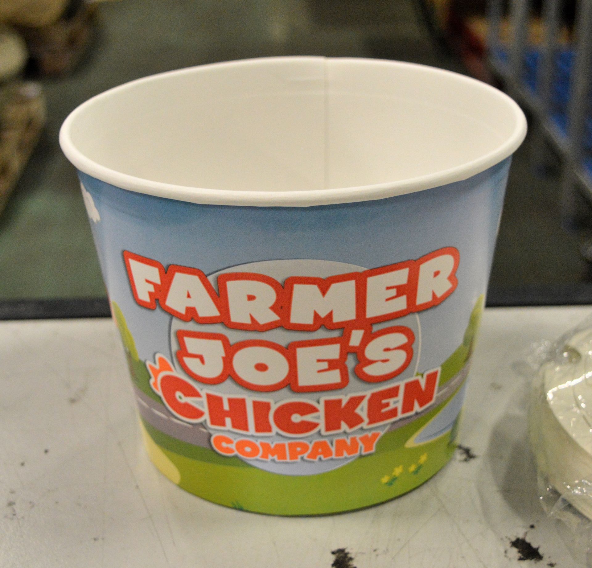 Bunzl catering supplies 85oz paper buckets - Farmer Joe Chicken - decals - 200 per box - 2 - Image 2 of 3