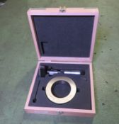 Bowers XT Analogue 80-100mm internal with Ring Gauge with case