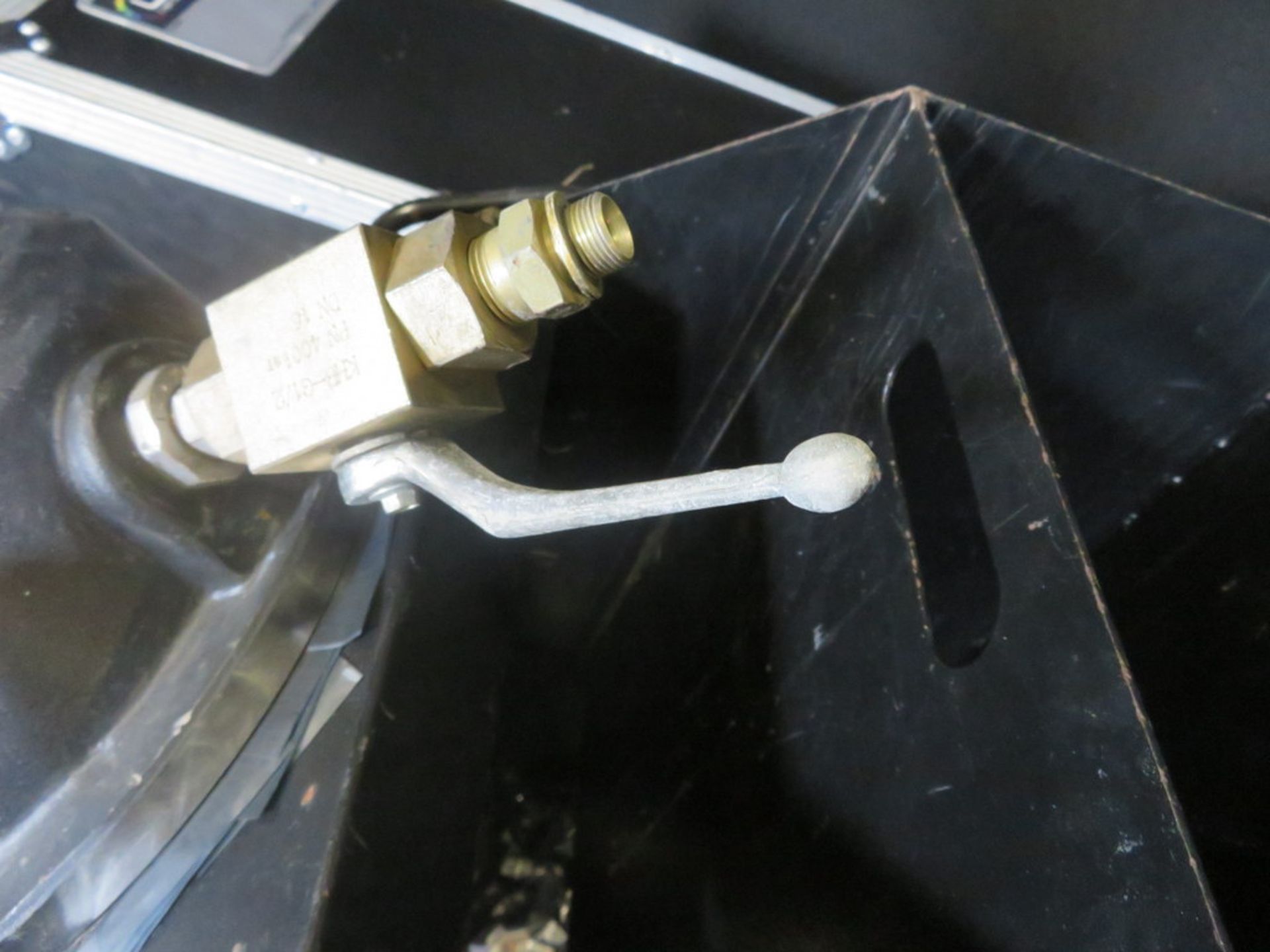 CO2 Confetti Cannon with Flight Case - Image 5 of 9