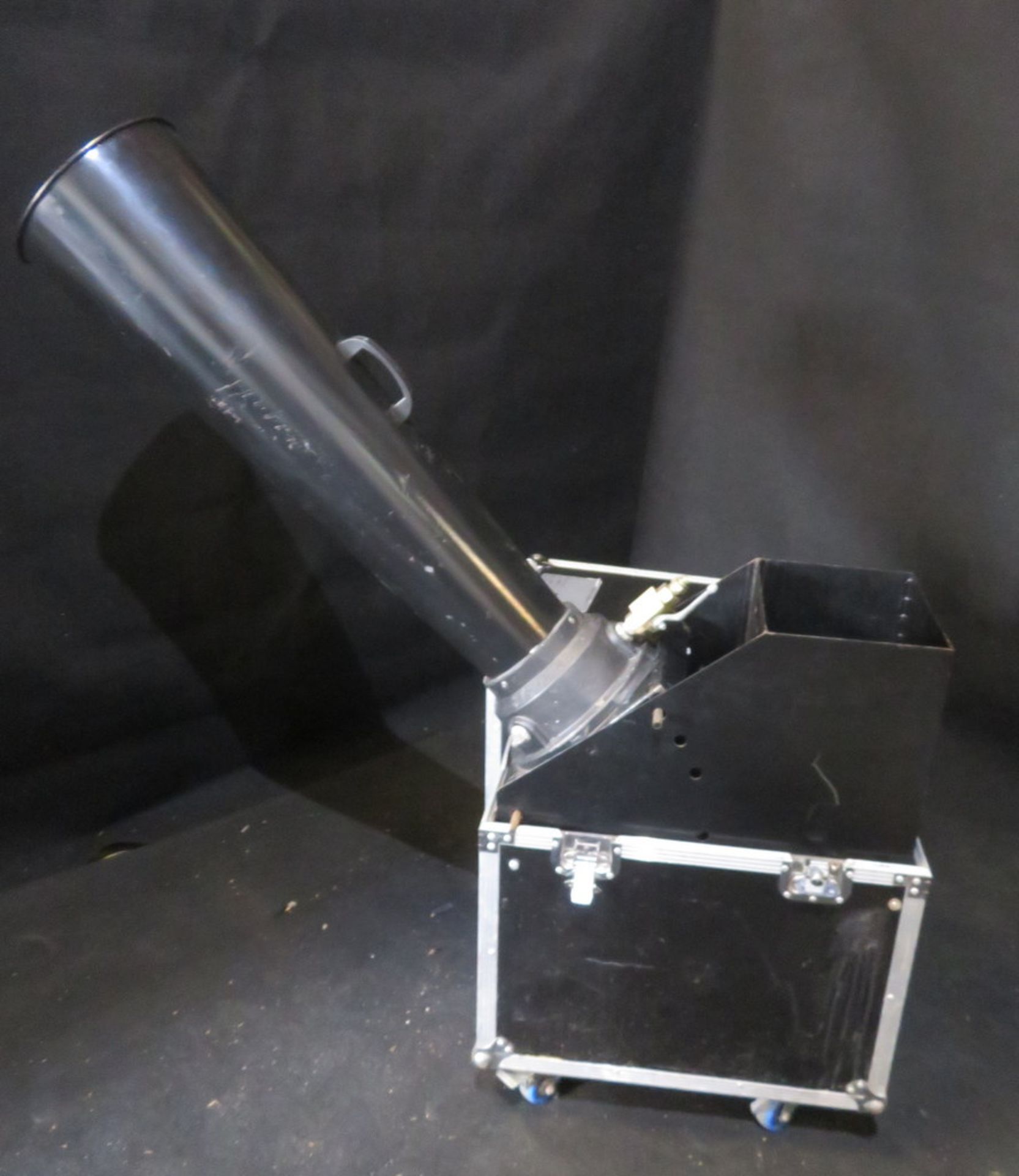 CO2 Confetti Cannon with Flight Case