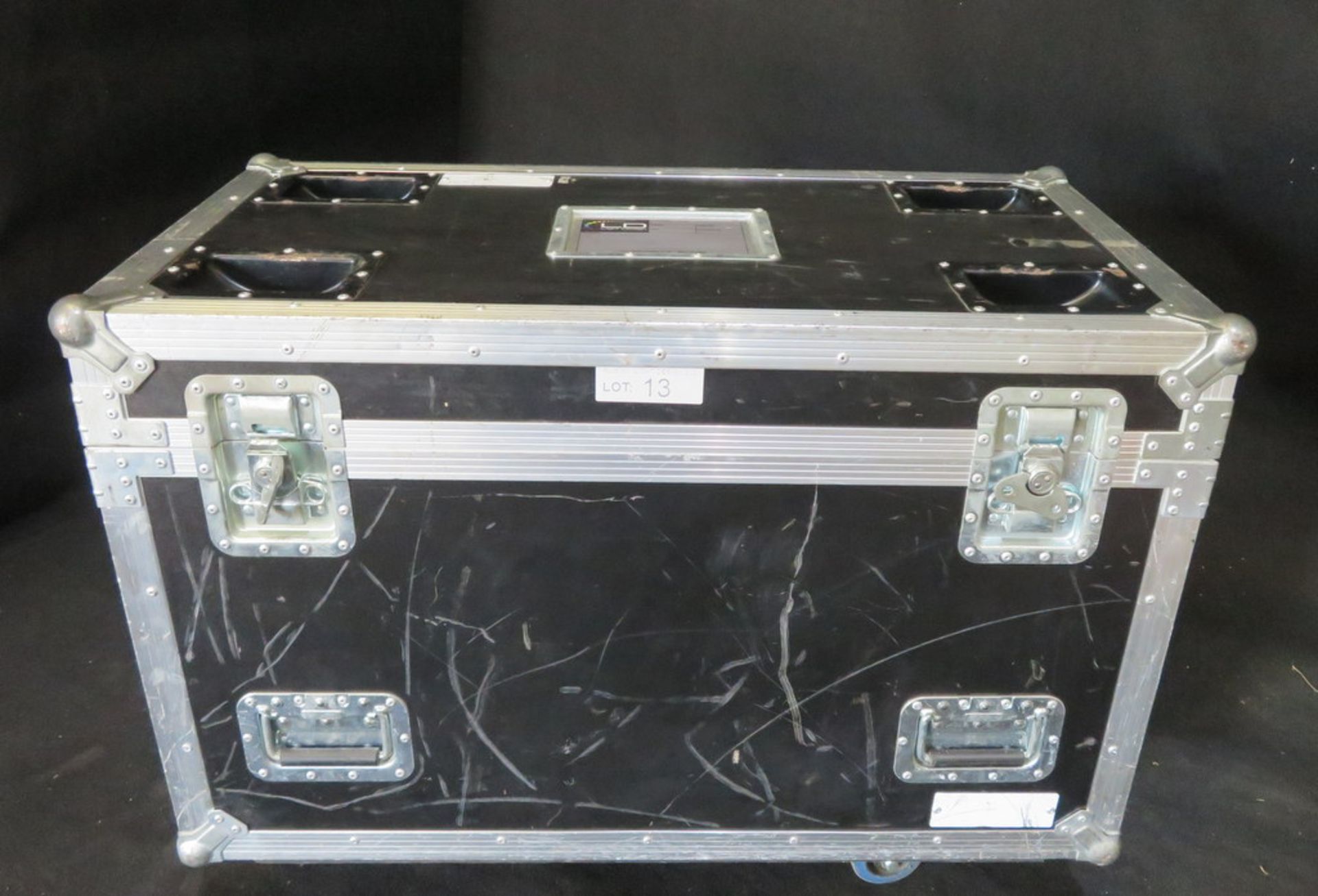 2x Martin Rush MH3 beam in twin flightcase - Image 9 of 9