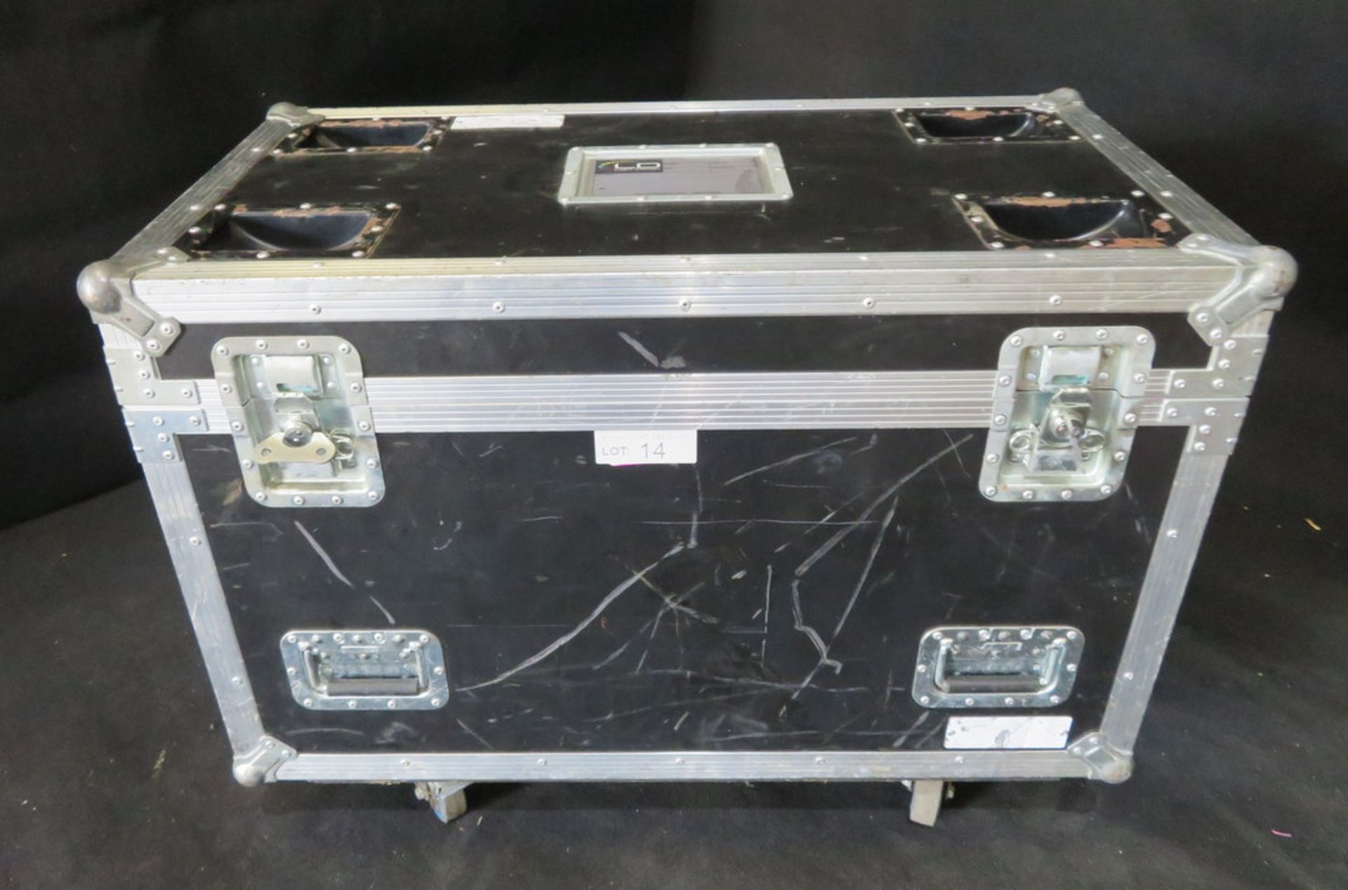 2x Martin Rush MH3 beam in twin flightcase - Image 9 of 9