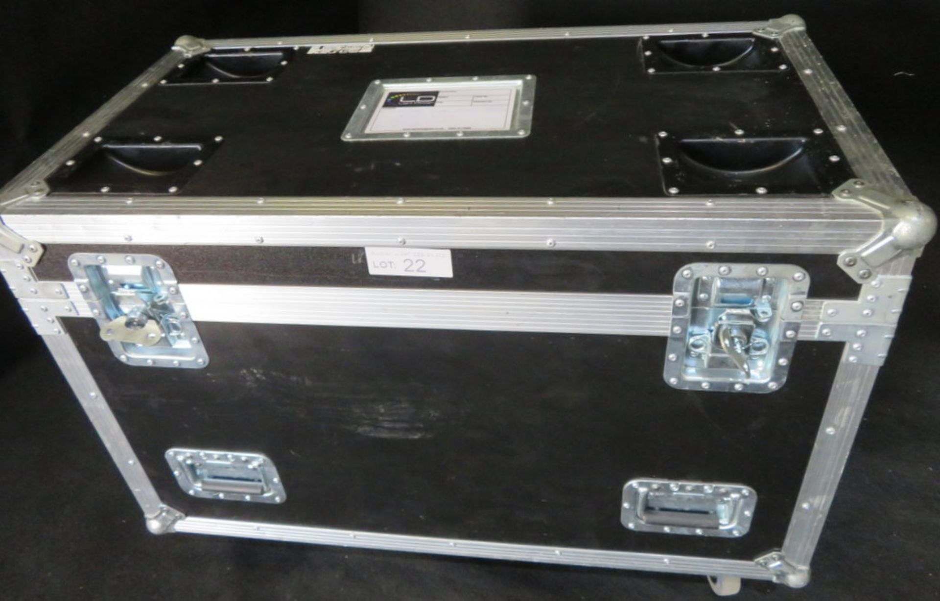 2x Martin Rush MH3 beam in twin flightcase - Image 9 of 9